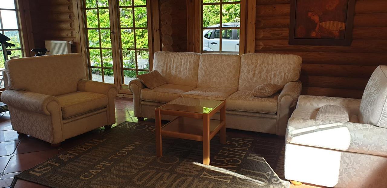 Stiska Vas Cosy Spacious Wooden Chalet Na Hrib מראה חיצוני תמונה